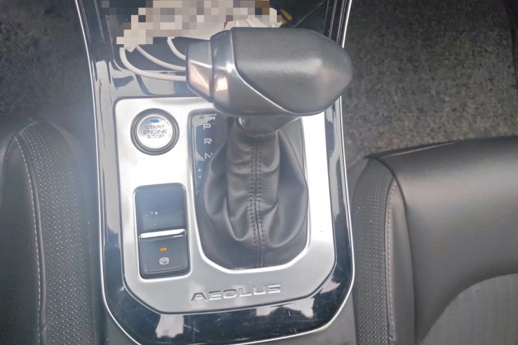 Used Dongfeng Aeolus Yixuan 2020 230T Automatic Cool Edition Gear Lever
