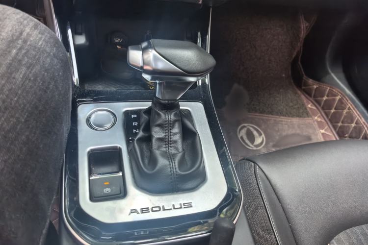 Used Dongfeng Aeolus Yixuan 2020 230T Automatic Cool Edition Gear Lever