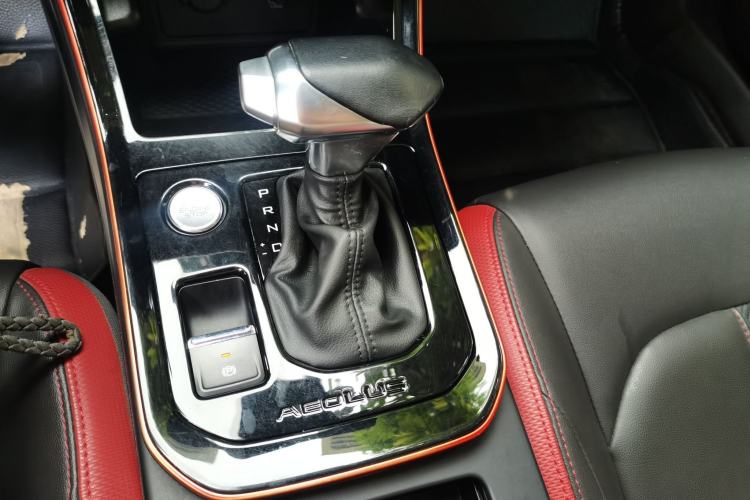 Used Dongfeng Aeolus Yixuan 2020 230T Automatic Cool Track Rider Edition Gear Lever