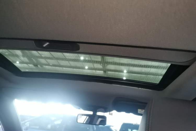 Used Dongfeng Aeolus Yixuan 2020 230T Automatic Glare-Proof Dark Knight Edition Headliner