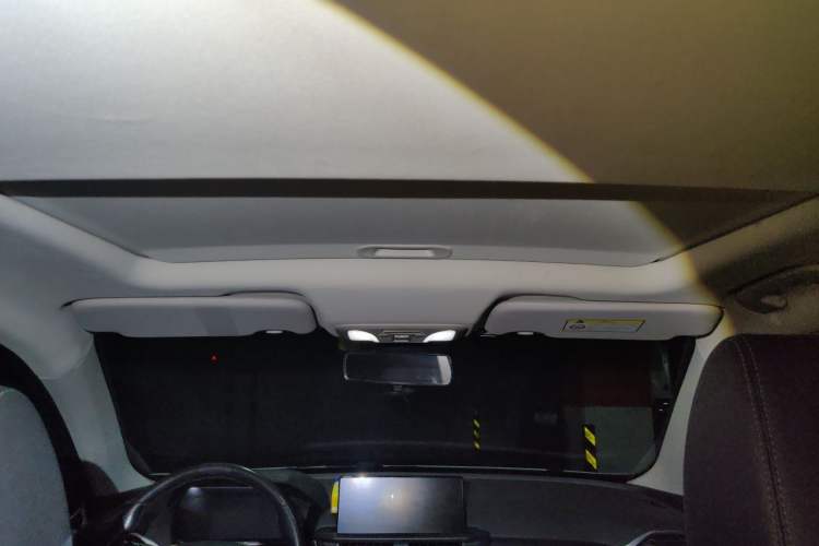 Used Dongfeng Aeolus Yixuan 2020 230T Automatic Cool Edition Headliner