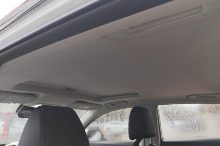Used Dongfeng Aeolus Yixuan 2020 230T Automatic Cool Edition Headliner