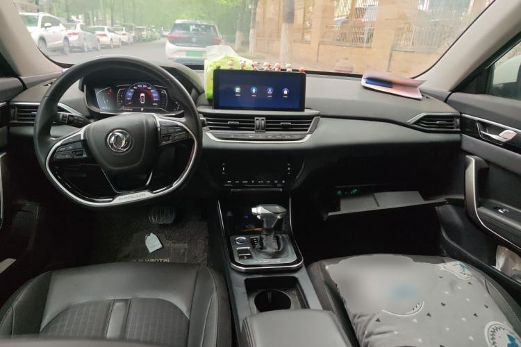 Used Dongfeng Aeolus Yixuan 2020 230T Automatic Advanced Edition Interior 2