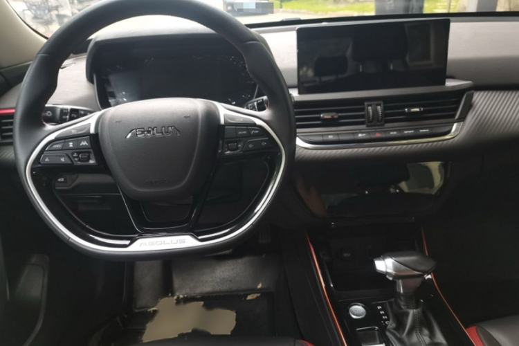Used Dongfeng Aeolus Yixuan 2020 230T Automatic Cool Track Rider Edition Interior 2
