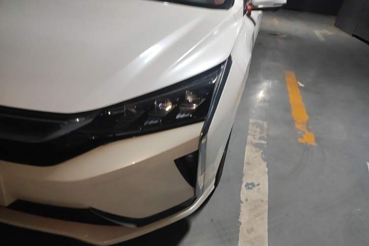 Used Dongfeng Aeolus Yixuan 2020 230T Automatic Cool Edition Left Front Headlight