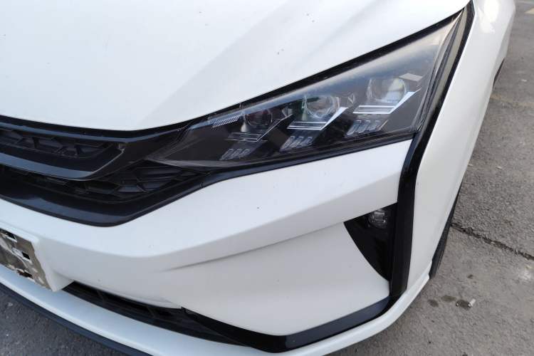 Used Dongfeng Aeolus Yixuan 2020 230T Automatic Cool Stylish Dark Knight Edition Left Front Headlight