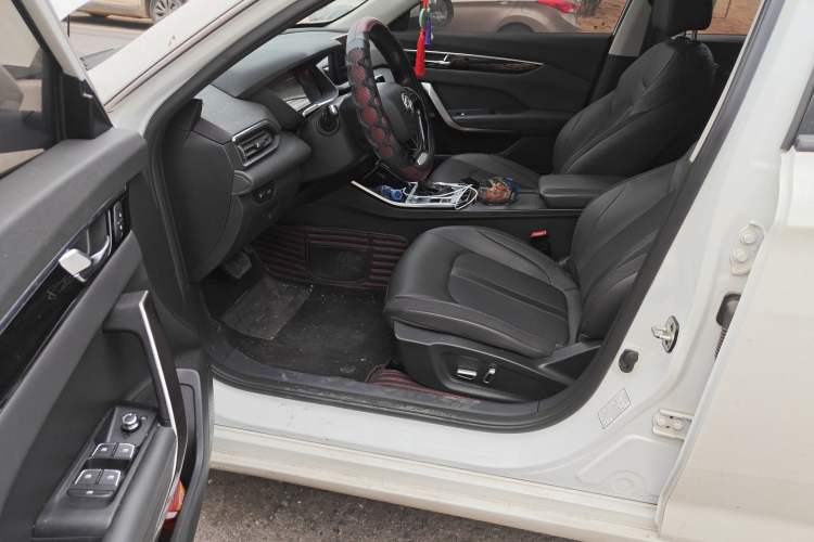 Used Dongfeng Aeolus Yixuan 2020 230T Automatic Advanced Edition Left Front Seat