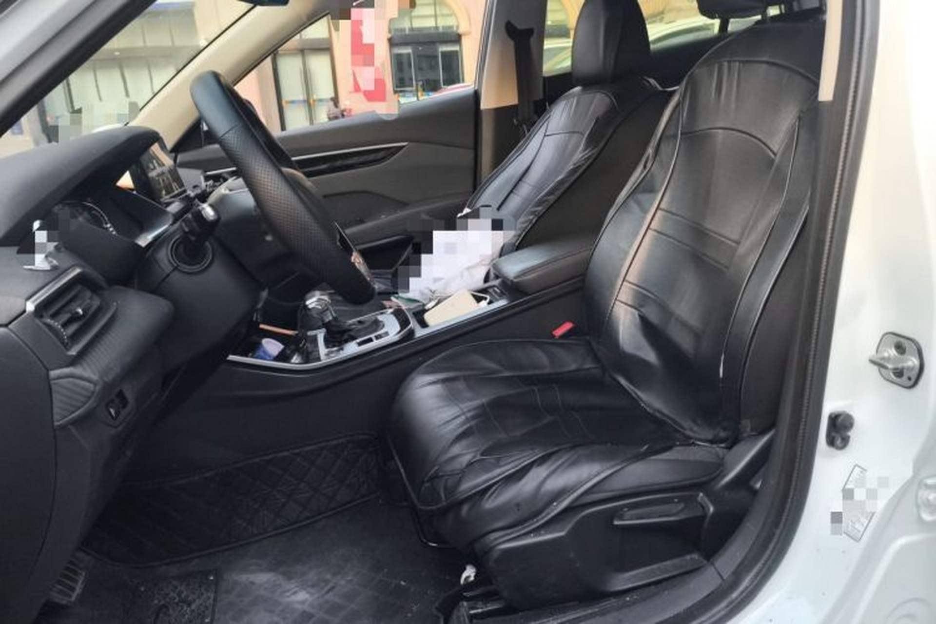 Used Dongfeng Aeolus Yixuan 2020 230T Automatic Dazzle Track Edition Left Front Seat
