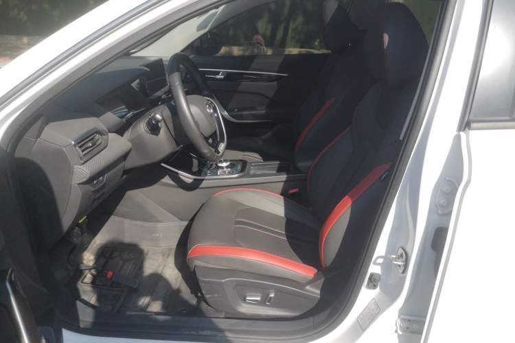Used Dongfeng Aeolus Yixuan 2020 200T Automatic XuanYao Edition Left Front Seat