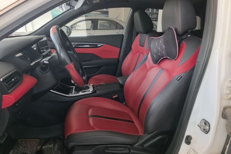 Used Dongfeng Aeolus Yixuan 2020 230T Automatic Dazzle Track Rider Edition Left Front Seat