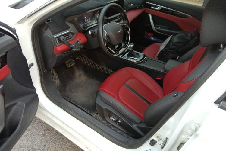 Used Dongfeng Aeolus Yixuan 2020 230T Automatic Cool Track Rider Edition Left Front Seat