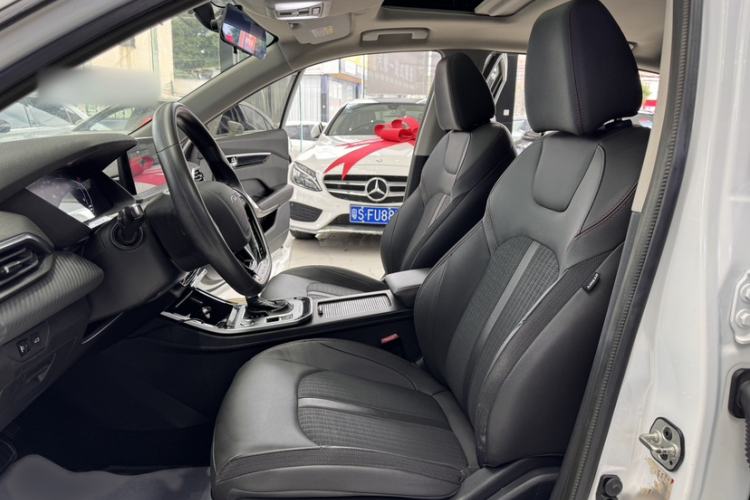 Used Dongfeng Aeolus Yixuan 2020 230T Automatic Dazzle Track Edition Left Front Seat