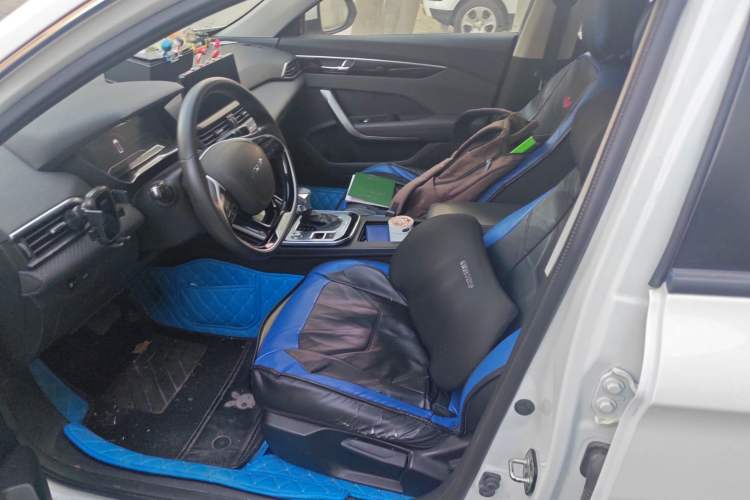 Used Dongfeng Aeolus Yixuan 2020 230T Automatic Dazzle Track Edition Left Front Seat
