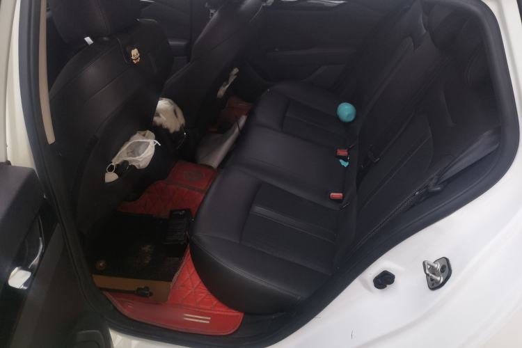 Used Dongfeng Aeolus Yixuan 2020 230T Automatic Cool Edition Left Rear Seat