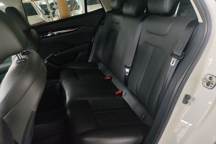 Used Dongfeng Aeolus Yixuan 2020 230T Automatic Cool Edition Left Rear Seat