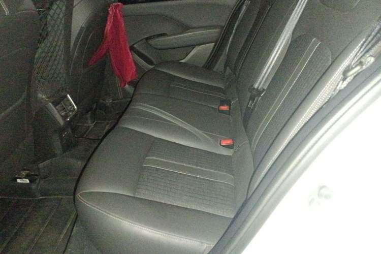 Used Dongfeng Aeolus Yixuan 2020 230T Automatic Cool Edition Left Rear Seat
