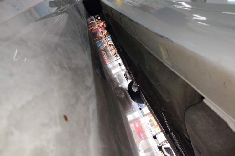 Used Dongfeng Aeolus Yixuan 2020 230T Automatic Cool Edition Left Side Sill