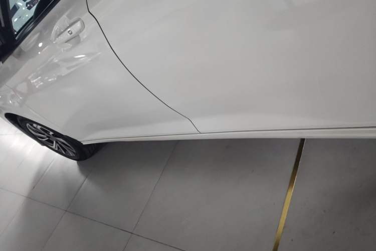 Used Dongfeng Aeolus Yixuan 2020 230T Automatic Xuan Yue Track Edition Left Side Sill