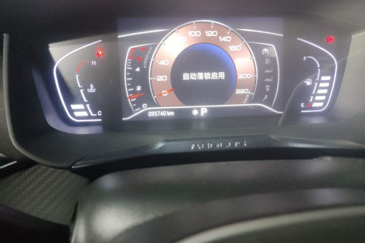 Used Dongfeng Aeolus Yixuan 2020 230T Automatic Cool Track Edition Odometer Close Up