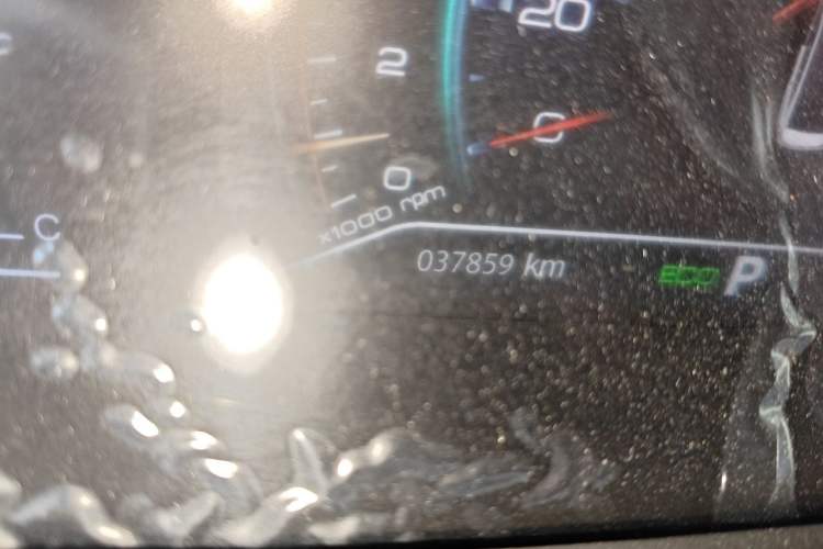 Used Dongfeng Aeolus Yixuan 2020 230T Automatic Advanced Edition Odometer Close Up