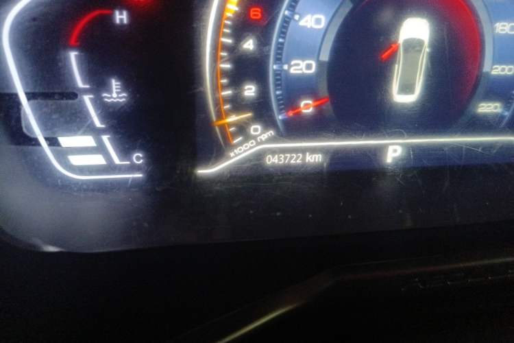 Used Dongfeng Aeolus Yixuan 2020 230T Automatic Cool Edition Odometer Close Up