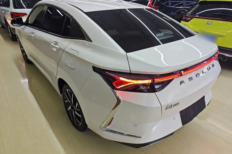 Used Dongfeng Aeolus Yixuan 2020 230T Automatic Advanced Edition Rear Left 45 Deg