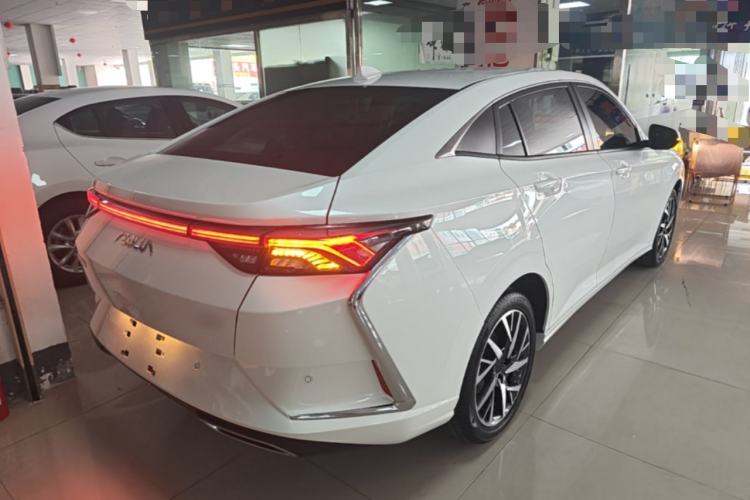 Used Dongfeng Aeolus Yixuan 2020 230T Automatic Dazzle Track Edition Rear Right 45 Deg