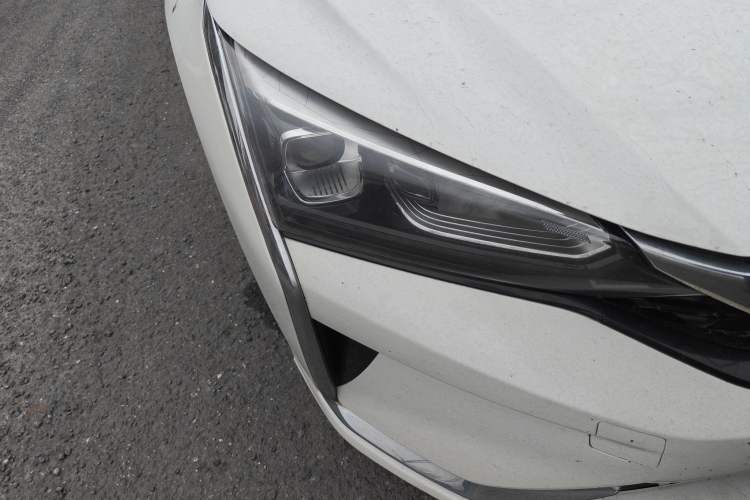 Used Dongfeng Aeolus Yixuan 2020 230T Automatic Advanced Edition Right Front Headlight
