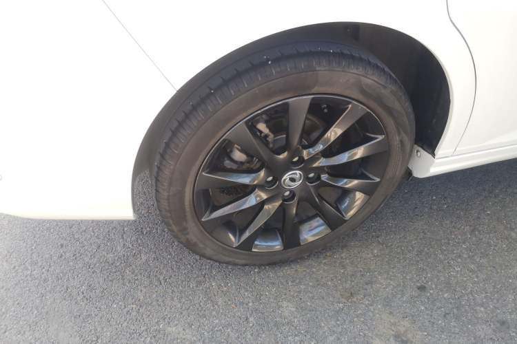 Used Dongfeng Aeolus Yixuan 2020 200T Automatic XuanYao Edition Right Rear Wheel Hub