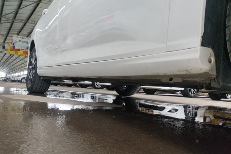 Used Dongfeng Aeolus Yixuan 2020 230T Automatic Cool Edition Right Side Sill