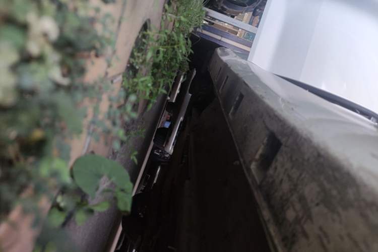 Used Dongfeng Aeolus Yixuan 2020 230T Automatic Advanced Edition Right Side Sill