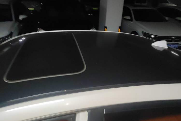 Used Dongfeng Aeolus Yixuan 2020 230T Automatic Cool Edition Roof