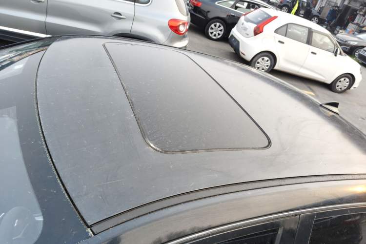Used Dongfeng Aeolus Yixuan 2020 230T Automatic Cool Stylish Dark Knight Edition Roof