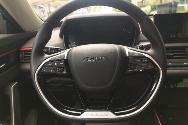 Used Dongfeng Aeolus Yixuan 2020 230T Automatic Cool Track Rider Edition Steering Wheel