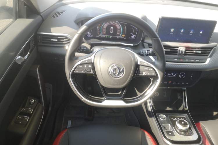 Used Dongfeng Aeolus Yixuan 2020 200T Automatic XuanYao Edition Steering Wheel
