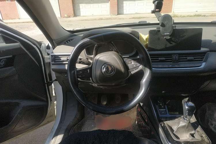 Used Dongfeng Aeolus Yixuan 2020 200T Manual Ignition Edition Steering Wheel