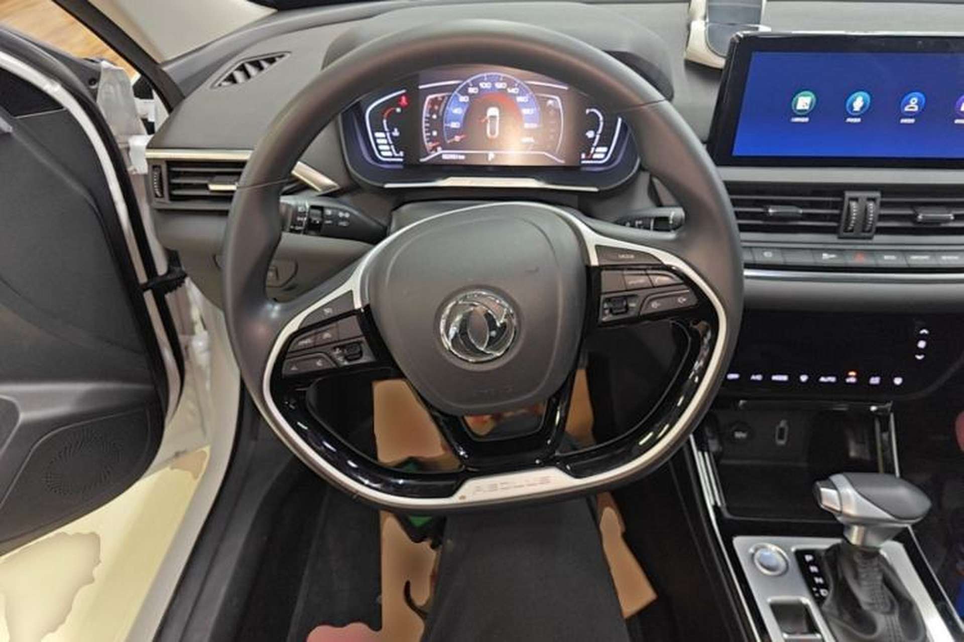 Used Dongfeng Aeolus Yixuan 2020 230T Automatic Advanced Edition Steering Wheel