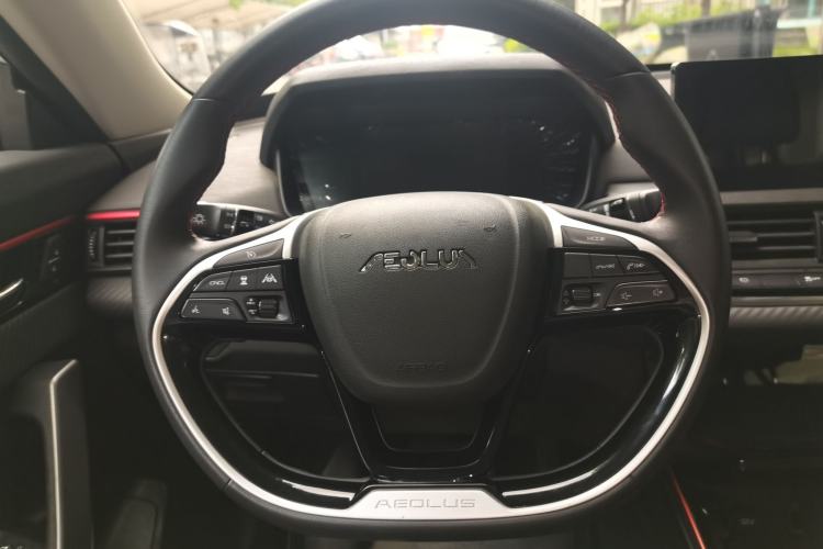 Used Dongfeng Aeolus Yixuan 2020 230T Automatic Cool Track Rider Edition Steering Wheel