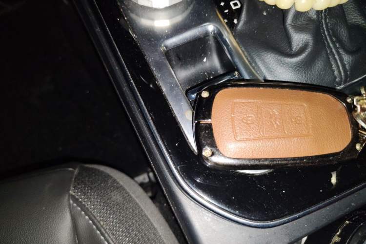Used Dongfeng Aeolus Yixuan 2020 230T Automatic Advanced Edition Vehicle Key