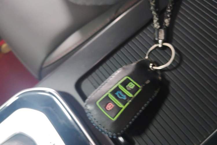 Used Dongfeng Aeolus Yixuan 2020 230T Automatic Xuan Yue Track Edition Vehicle Key