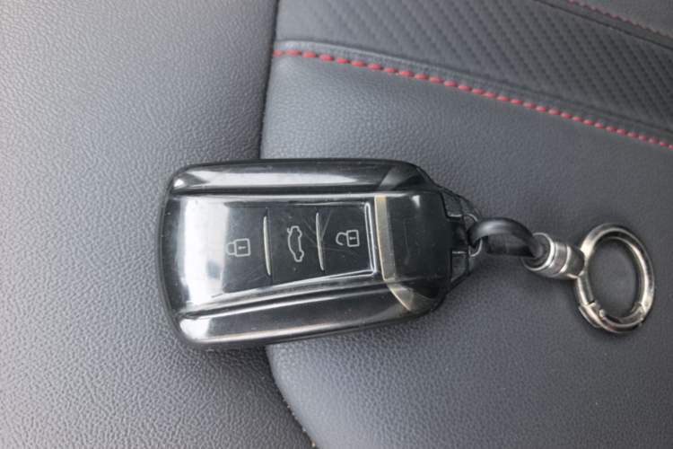 Used Dongfeng Aeolus Yixuan 2020 230T Automatic Cool Stylish Dark Knight Edition Vehicle Key