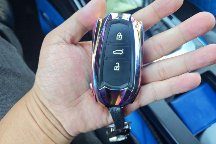 Used Dongfeng Aeolus Yixuan 2020 230T Automatic Dazzle Track Edition Vehicle Key