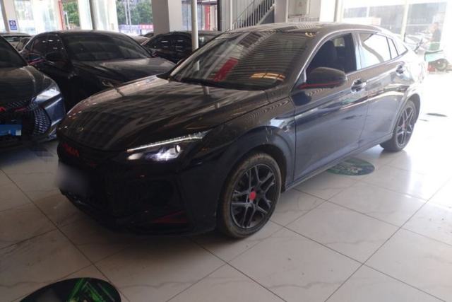 Używany Dongfeng Aeolus Yixuan 2021 230T Automatic Hunter Edition