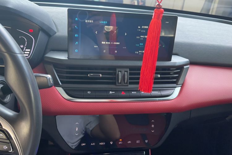 Used Dongfeng Aeolus Yixuan 2021 230T Automatic Zuiying Knight Edition Audio And AC Panel