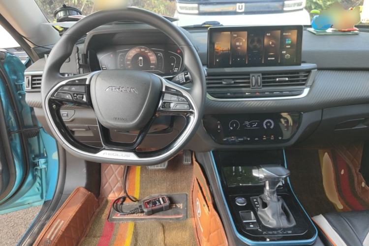 Used Dongfeng Aeolus Yixuan 2021 230T Automatic Glory Edition Center Console