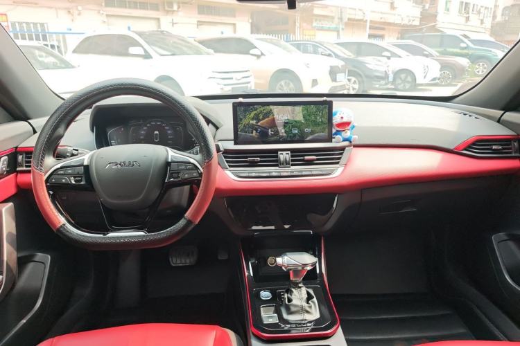 Used Dongfeng Aeolus Yixuan 2021 230T Automatic Hunter Edition Center Console