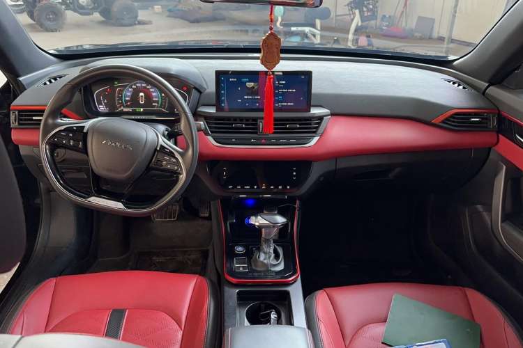Used Dongfeng Aeolus Yixuan 2021 230T Automatic Zuiying Knight Edition Center Console