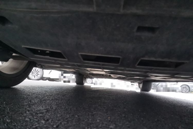 Used Dongfeng Aeolus Yixuan 2021 230T Automatic Glory Edition Chassis Front