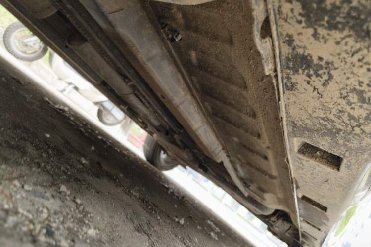 Used Dongfeng Aeolus Yixuan 2021 230T Automatic Zuiying Knight Edition Chassis Front Left