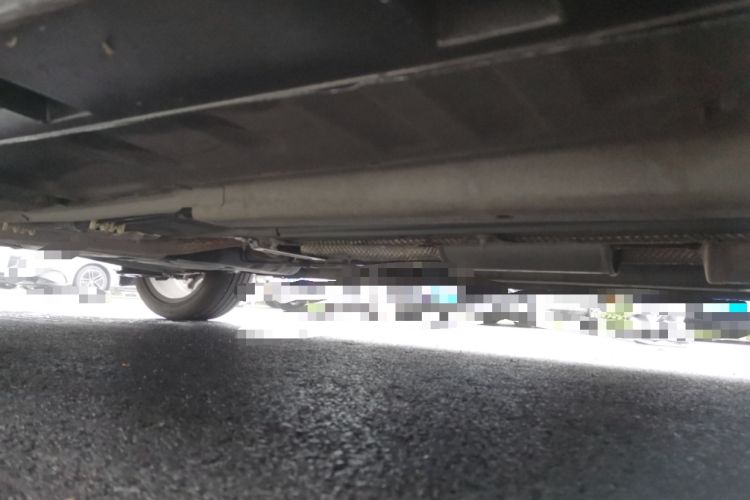 Used Dongfeng Aeolus Yixuan 2021 230T Automatic Glory Edition Chassis Front Right